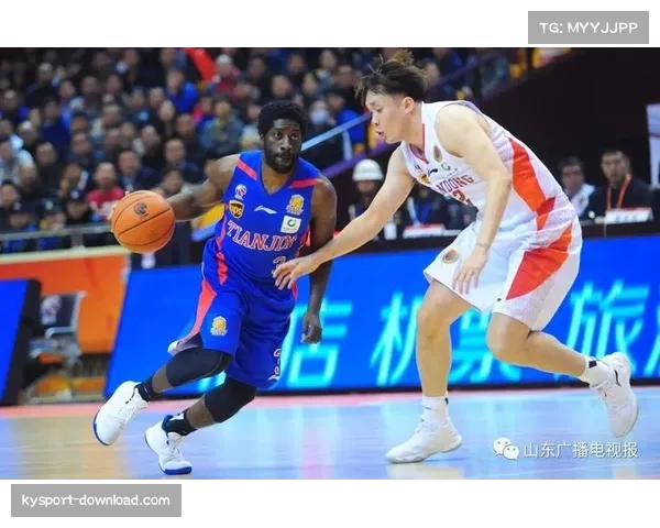 山东高速珀塞尔24分6助攻，内外连线破解广东区域联防